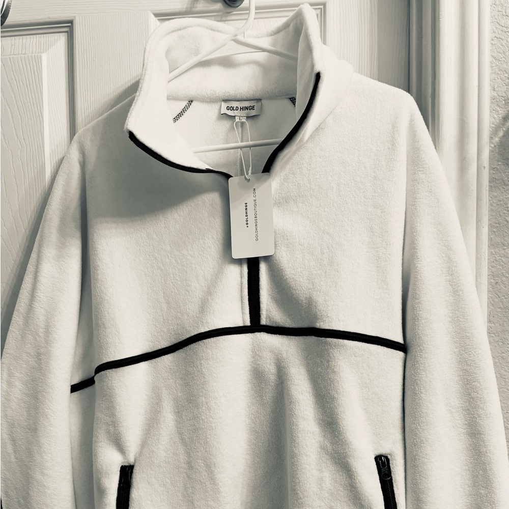 Gold Hinge Half zip pullover-ivory/black